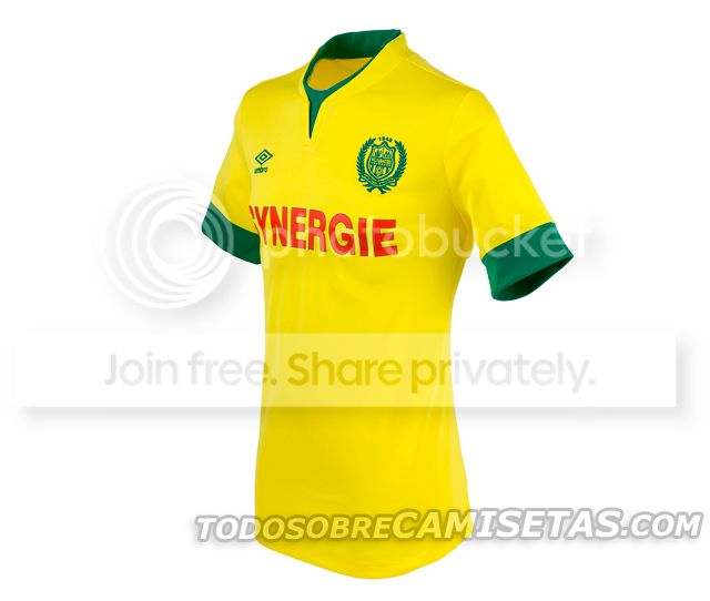 Sweat Training Umbro FC Nantes – Jaune, Manches Longues, Taille M, Occasion